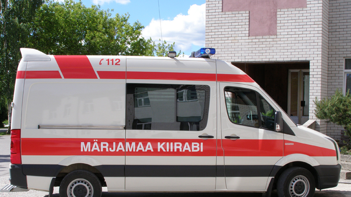 Estonian-ambulance.jpg