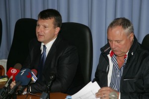 Riga vice-mayor Ainārs Šlesers speaks at yesterday's press conference. Photo used courtesy of Free Port of Riga.