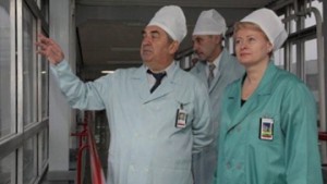 Lithuanian President Dalia Grybauskaitė (right) visited the Ignalina Nuclear Power Plant on Tuesday.