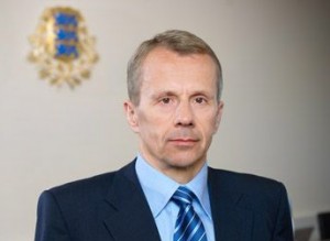 Minister of Finance Jürgen Ligi isn't taking the tax deal Tallinn Mayor Edgar Savisaar's instigated lightly.