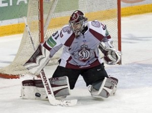 Edgars Masaļskis block secures the over-time victory for Dinamo Riga. Photo used courtesy of Dinamo Riga.