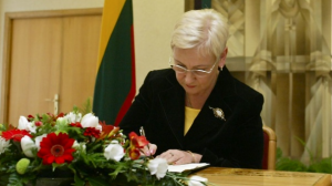 Irena Degutienė said required party membership is overly restricts participation in the democratic process.