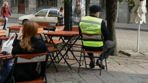 Interior minister Linda Mūrniece has cracked down on police that cannot speak Latvian, highlighting the linguistic divide that continues to trouble Latvia and its two largest ethnic groups.