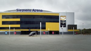 Whether Vilnius' Siemens Arena becomes the home turf for a KHL team is up to league officials in Moscow.